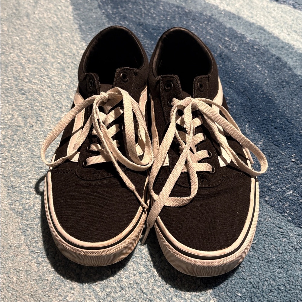 Vans Off the Wall Sneakers, Women’s Sz 9.5